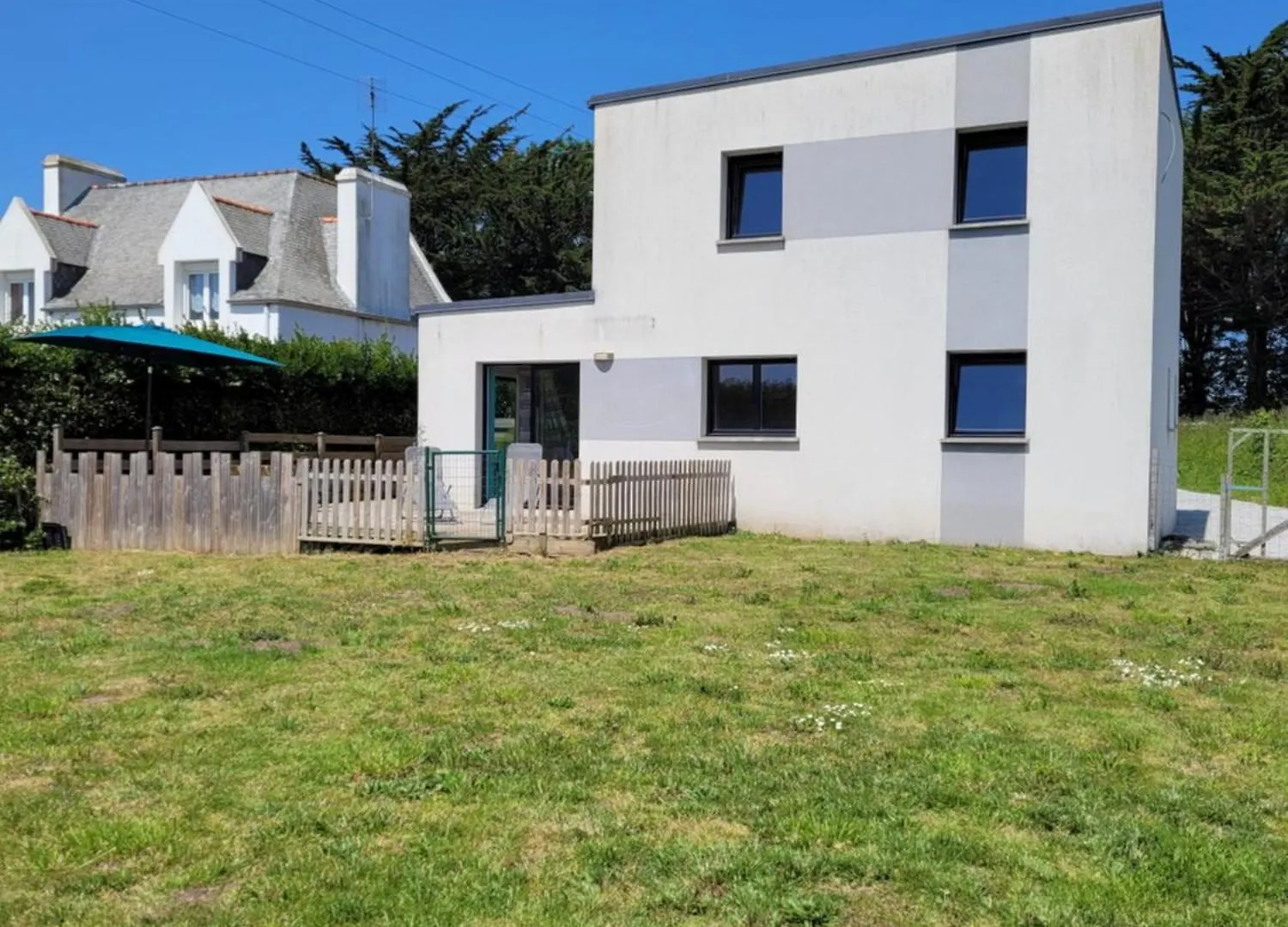 Maison Recente A Cote Du Casino Et De La Baie Du Kernic Plouescat